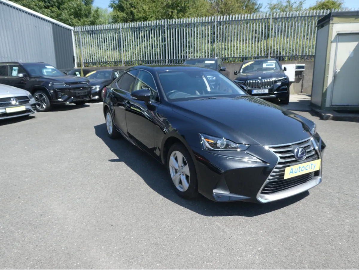 Lexus IS WITH NCT - Image 1