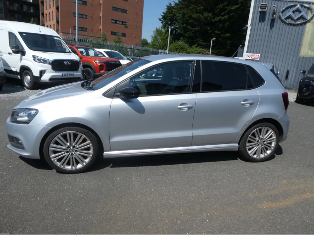 Volkswagen Polo GT Bluemotion - Image 4