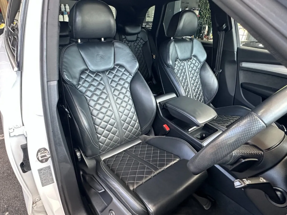 Audi Q5 2.0TFSIE S LINE 50 QTIP 5DR A - Image 2