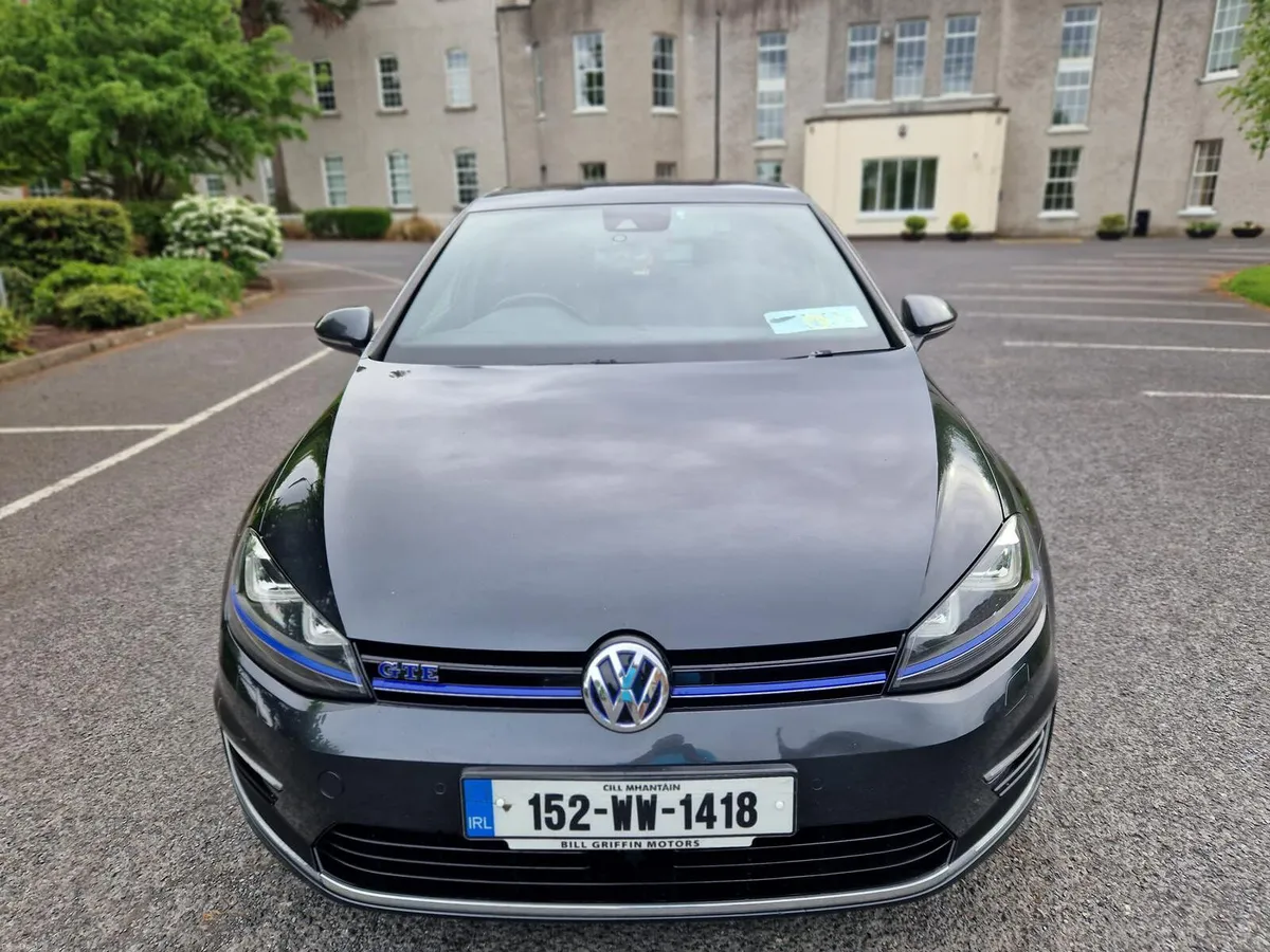 Volkswagen Golf 2015 1.4L Petrol Plug In Hybrid - Image 1