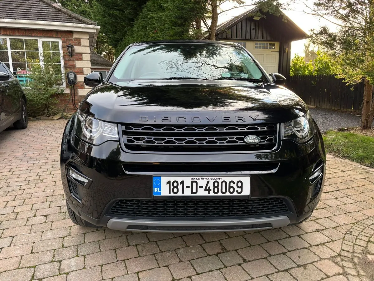 2018 Discovery Sport HSE Black 7 Seater NCT06/2028 - Image 2
