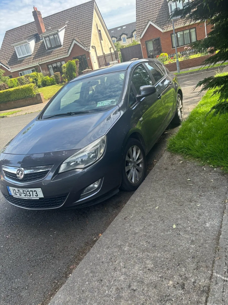 Vauxhall Astra fresh NCT July 2027 - Image 1