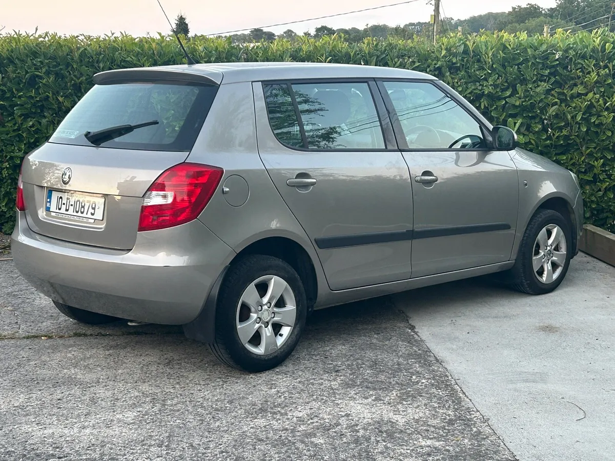 Skoda Fabia Ambiente 1.2 - Image 3