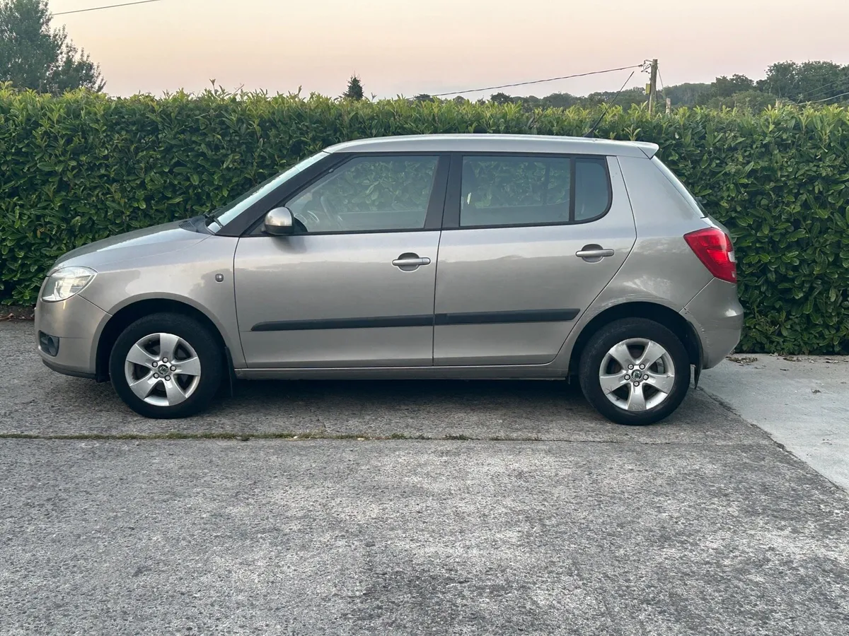 Skoda Fabia Ambiente 1.2 - Image 4