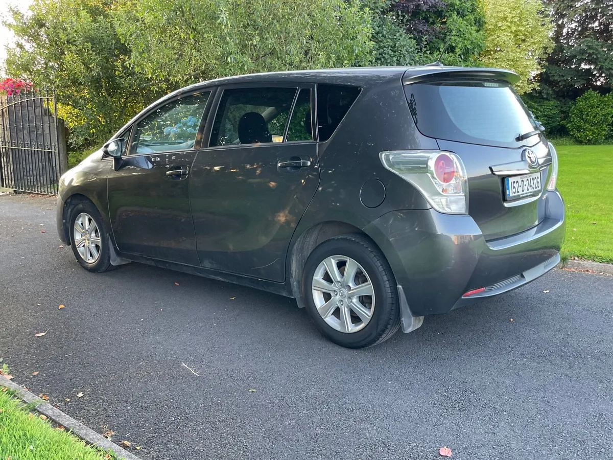 Toyota Verso - 7 Seater - Image 4