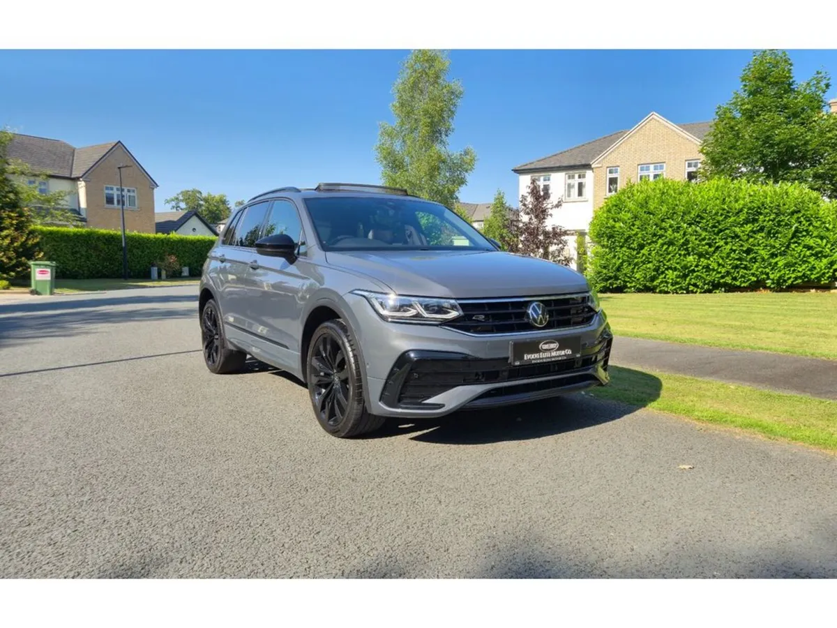 Volkswagen Tiguan BLACK EDITION TSI DSG - Image 1