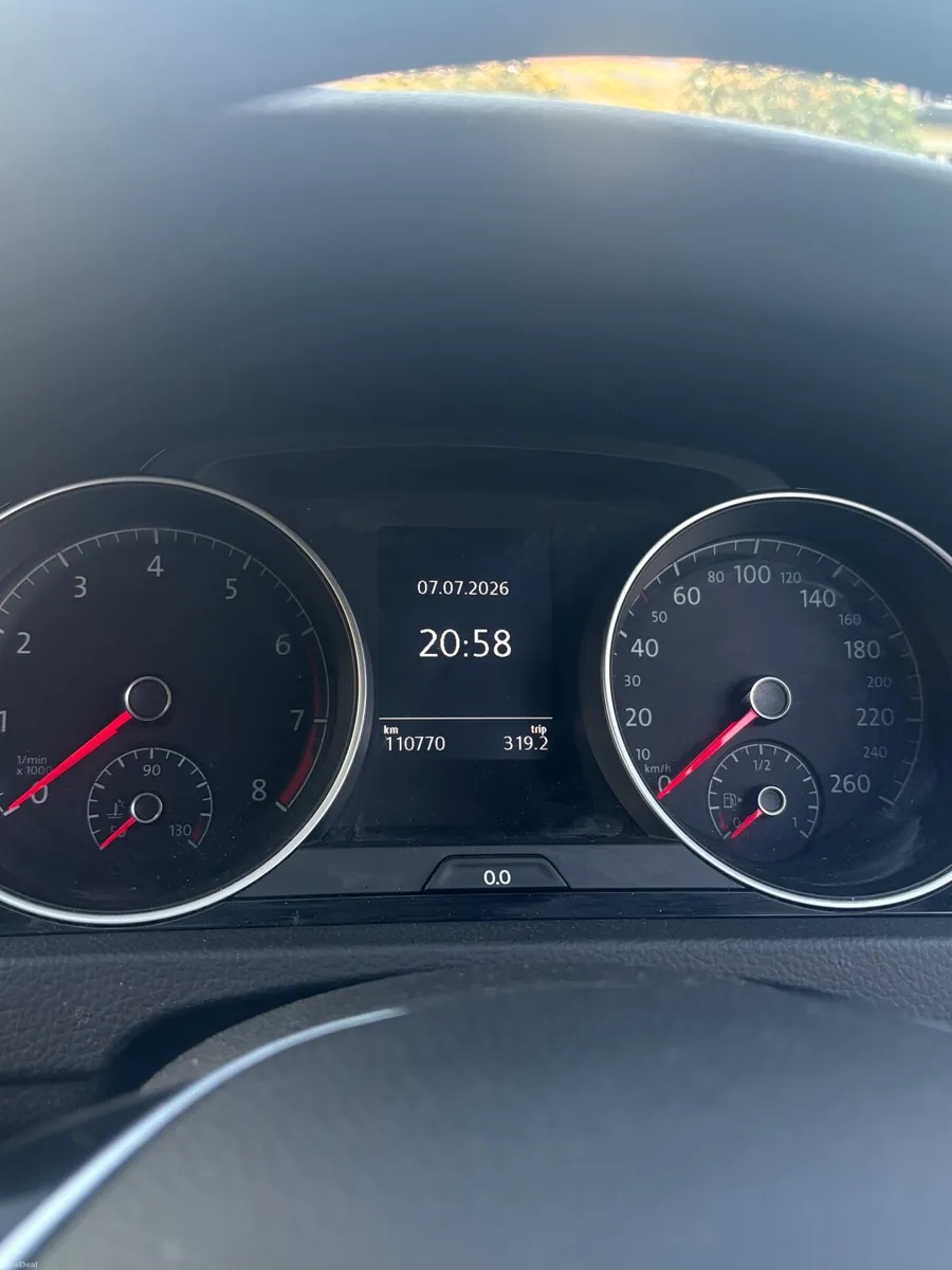 Volkswagen Golf 2017 1.2 TSI Allstar - Image 2