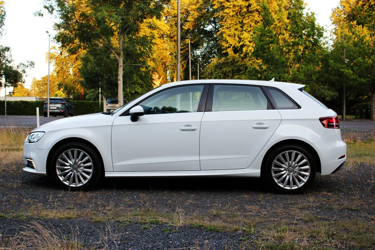 Audi A3 E-TRON PHEV 205BHP***DEPOSIT TAKEN*** - Image 6