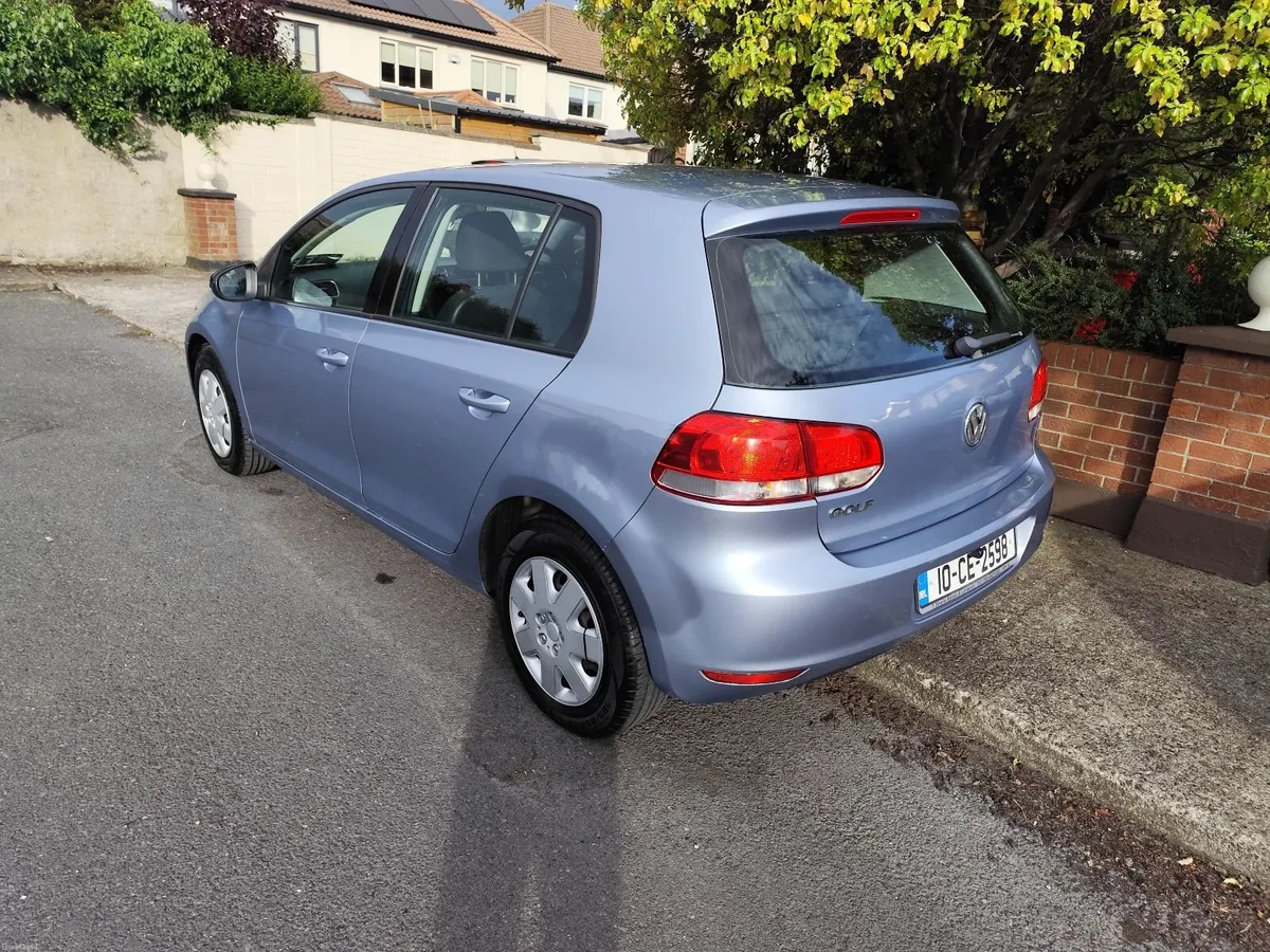 Volkswagen Golf 2010 - Image 5