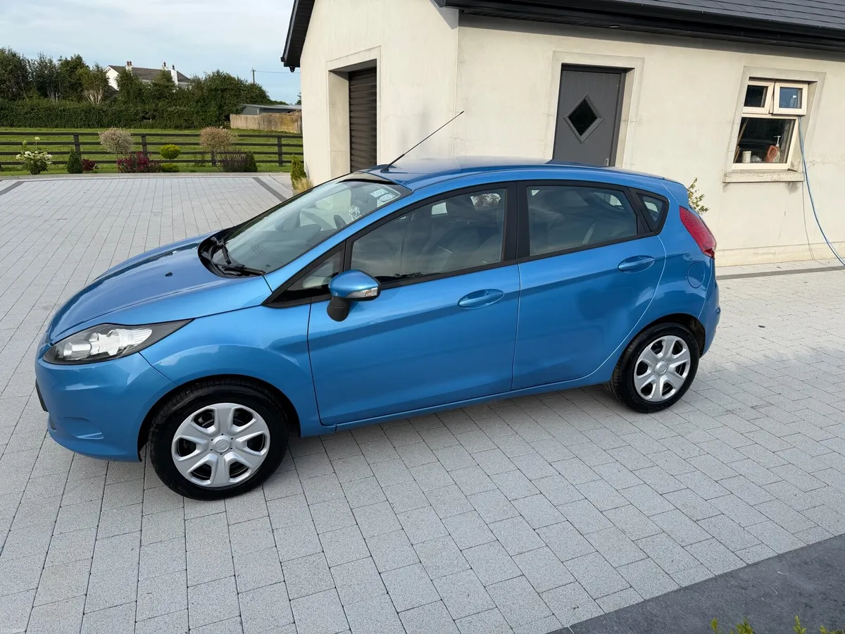 Ford Fiesta 1.4D 2010 - Image 6
