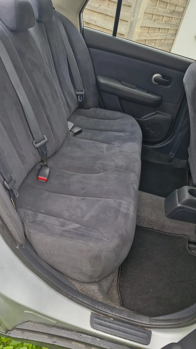 Nissan Tiida 2009 - Image 6