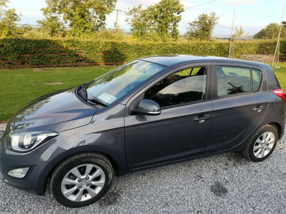 Hyundai i20 2014(142) NCT 06/27 TAX 9/26 - Image 4