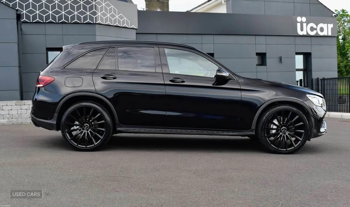 Mercedes-Benz GLC 2.0 GLC 220 D 4Matic AMG Line Au - Image 4