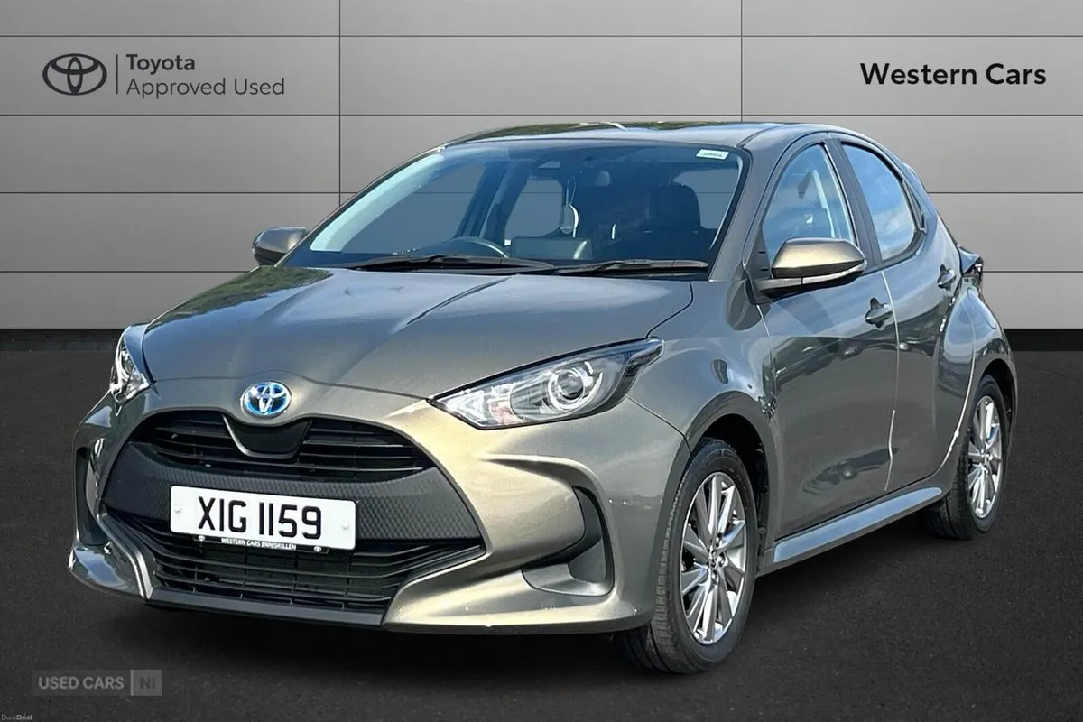 Toyota Yaris 1.5 VVT-h Icon E-CVT Euro 6 (s/s) 5dr - Image 3