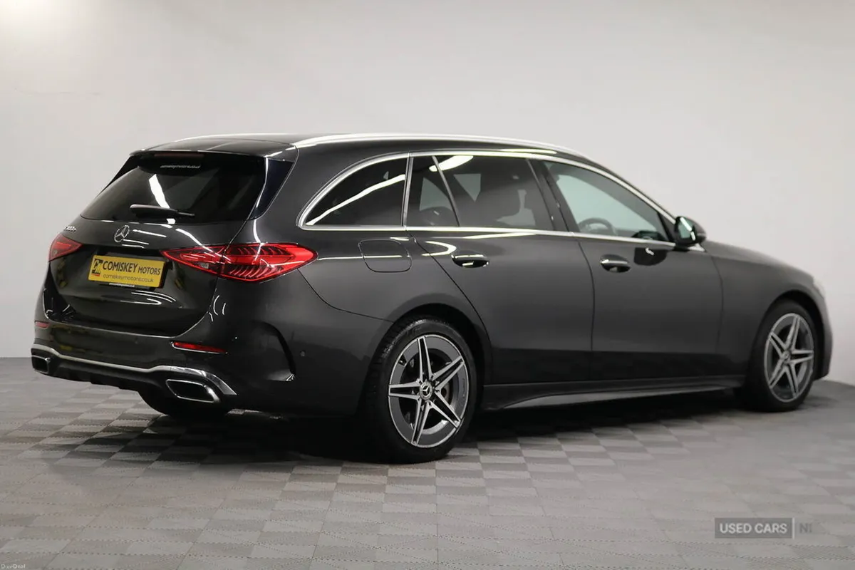 Mercedes-Benz C-Class C300e AMG Line - Image 6