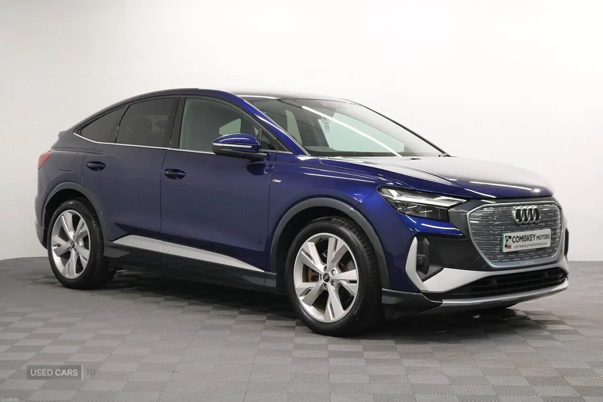 Audi Q4 e-tron S line - Image 1
