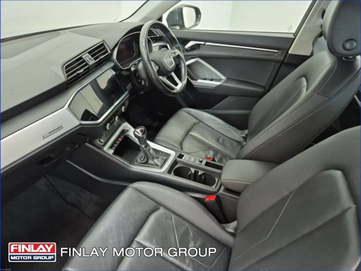 Audi Q3 35 TDI 150HP SE Auto , Black Leather , Cam - Image 4