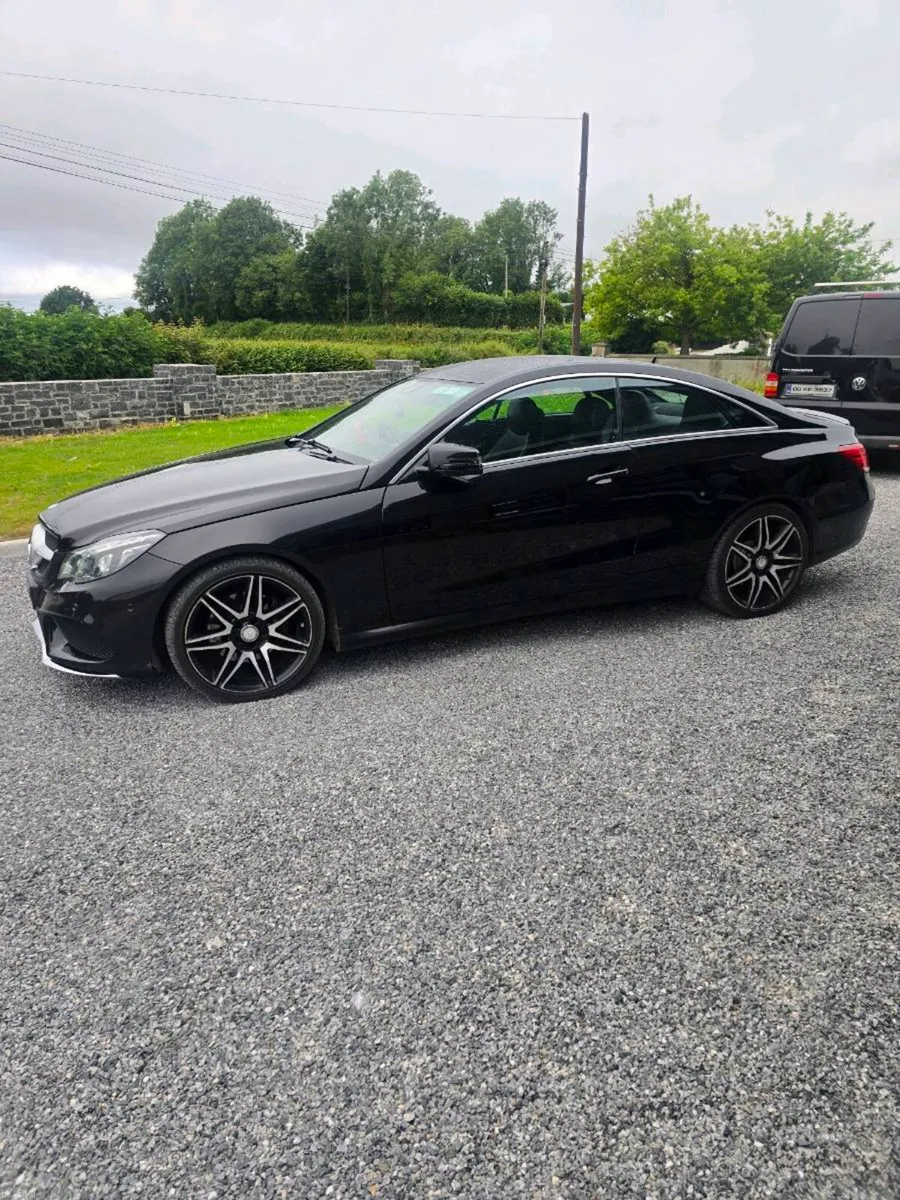 Mercedes e220 coupe - Image 2