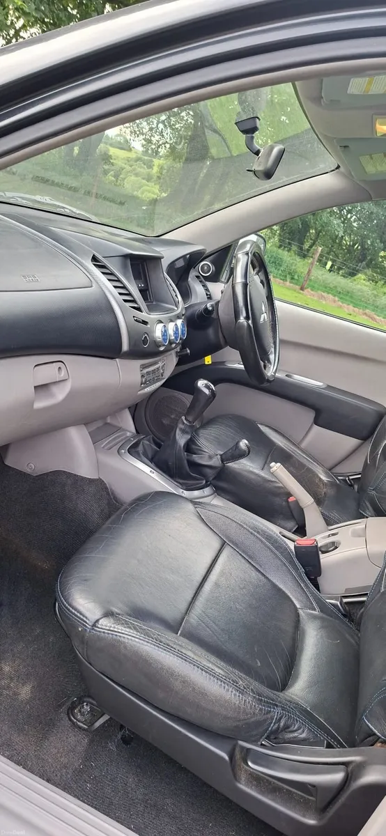 Mitsubishi L200 2008 - Image 6