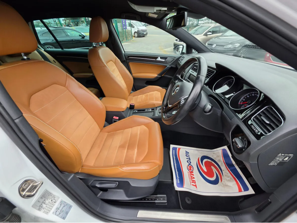 Volkswagen Golf 1.4 SPECIAL TAN LEATHER SEATS  HIG - Image 2