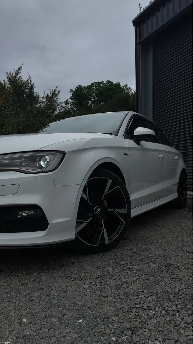 2015 Audi A3 S Line - Image 6