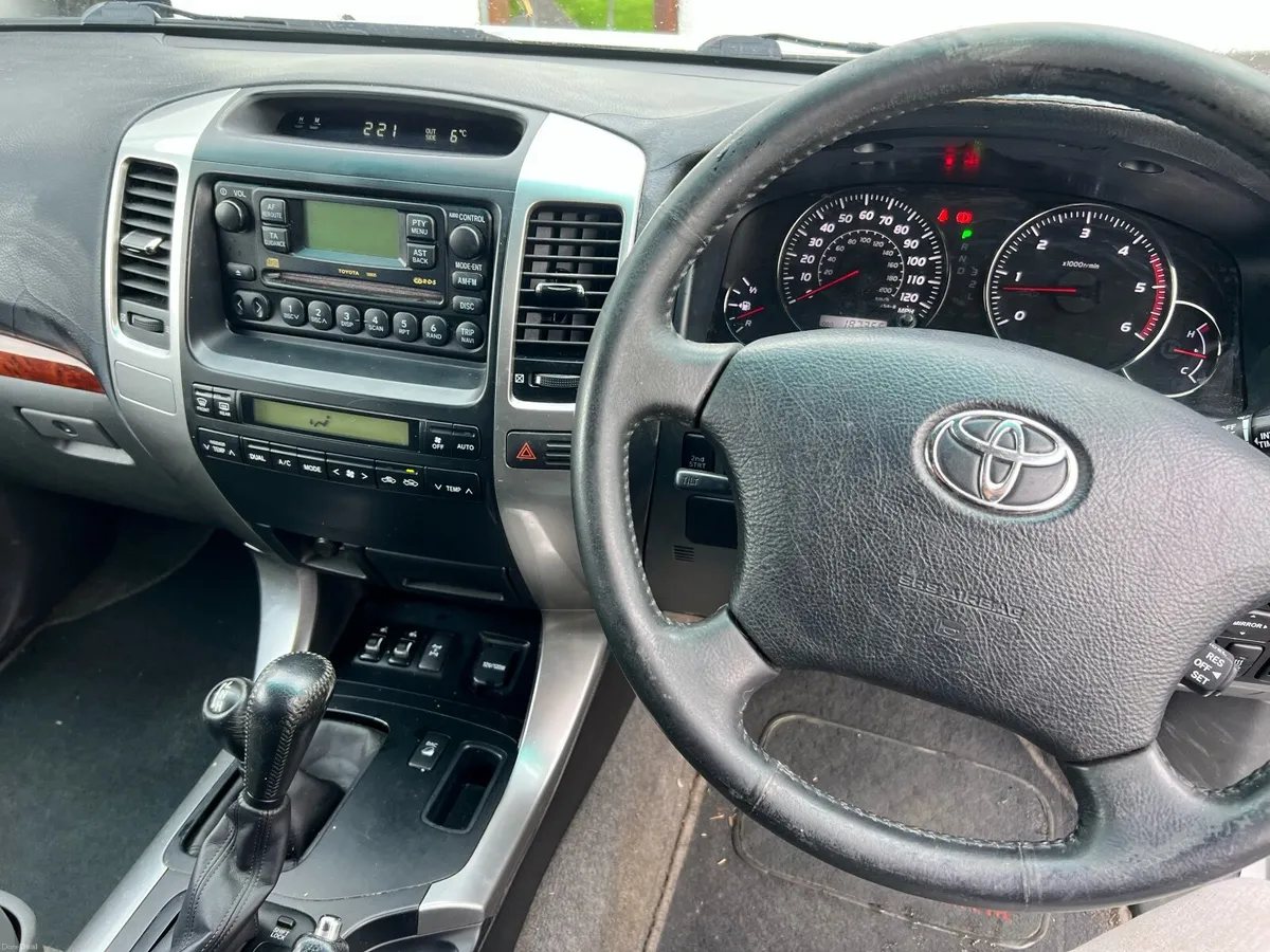 Toyota Land Cruiser 2003 - Image 4