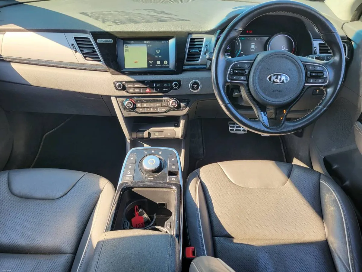 KIA NIRO ELECTRIC . 64KWH. SOH 100%€13950 - Image 4