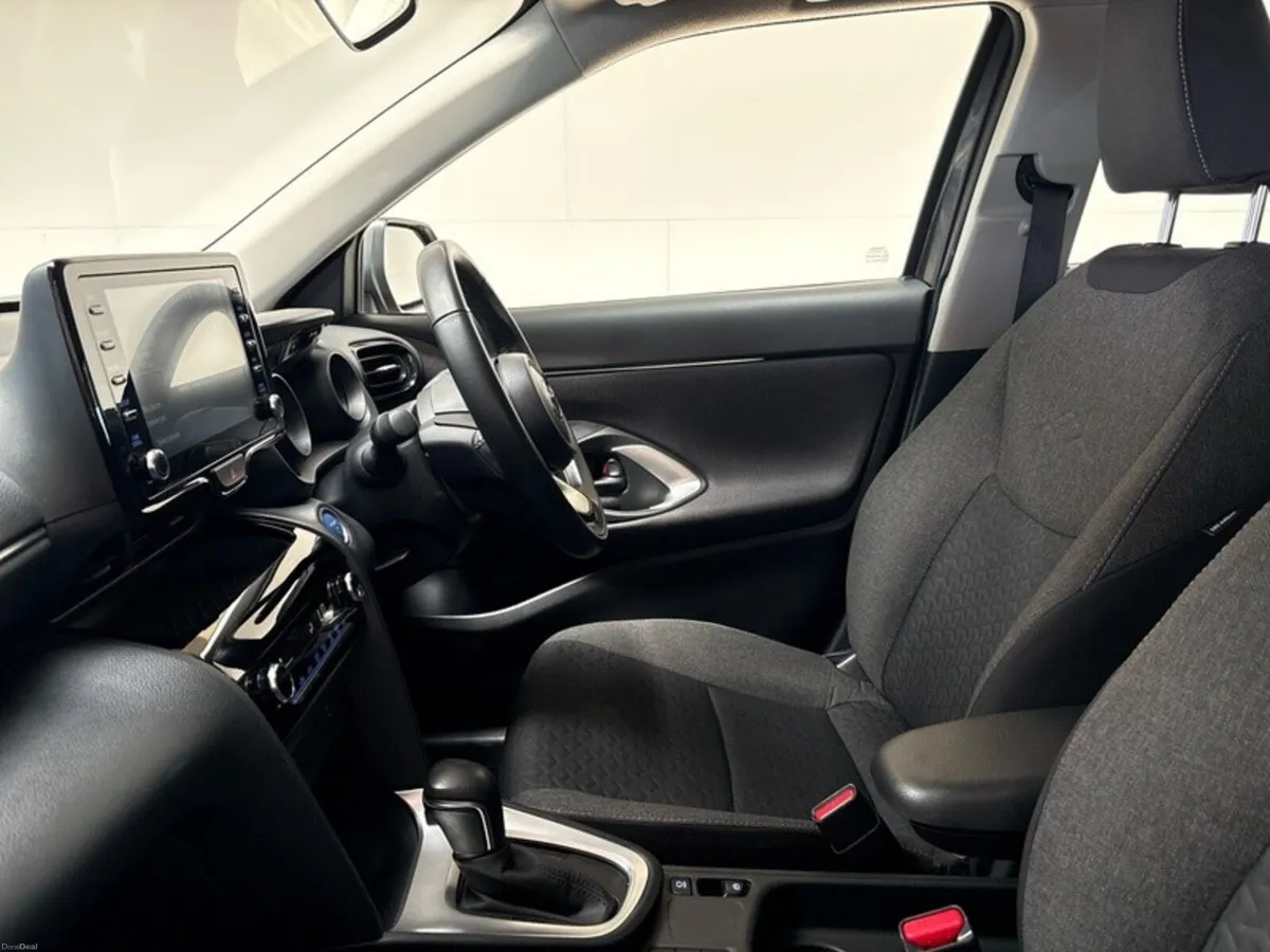 Toyota Yaris Cross YARIS CROSS LUNA - IRISH CAR - - Image 6