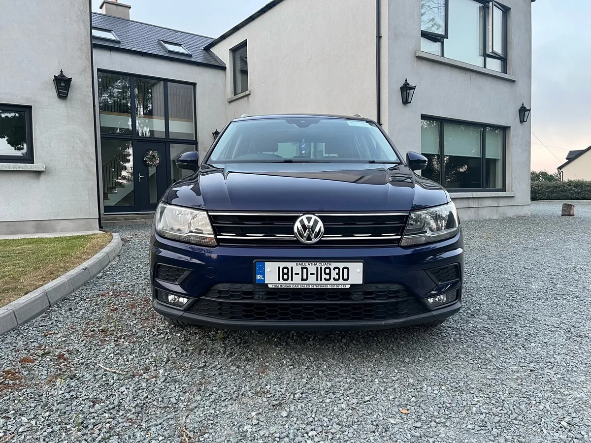 2018 Volkswagen Tiguan - Image 3