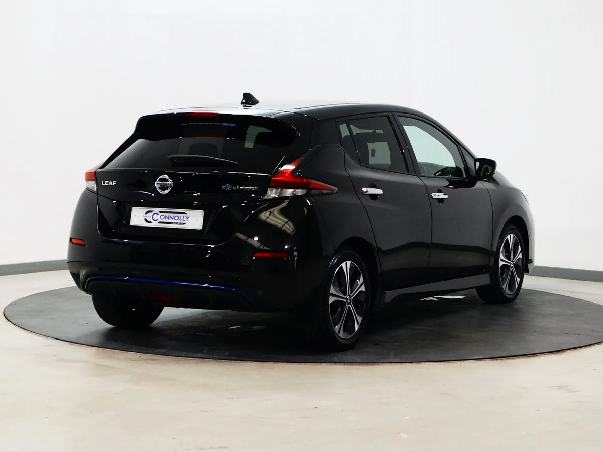 *121* 2022 Nissan Leaf n-connecta - Image 4