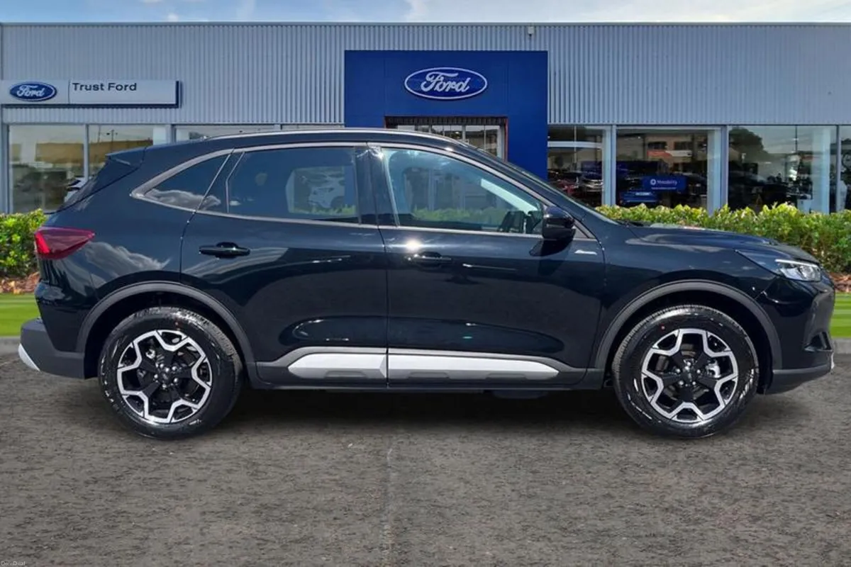 Ford Kuga Active - Image 3
