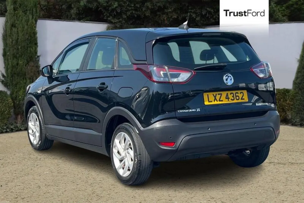 Vauxhall Crossland X SE - Image 2