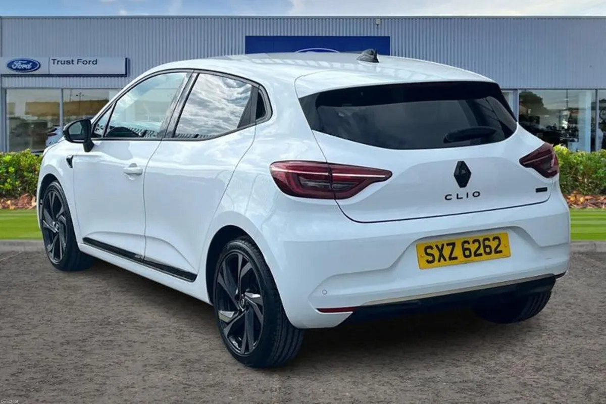 Renault Clio Engineered - Image 2