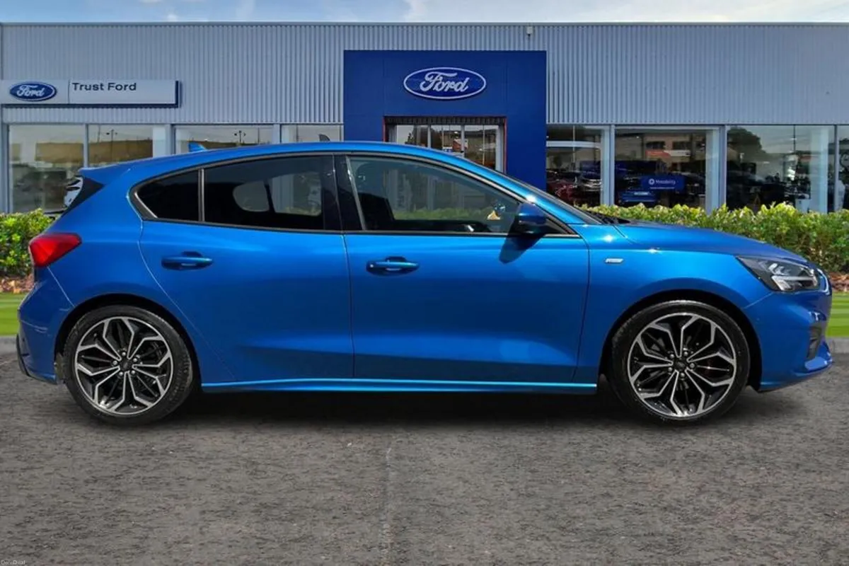 Ford Focus ST-Line - Image 3