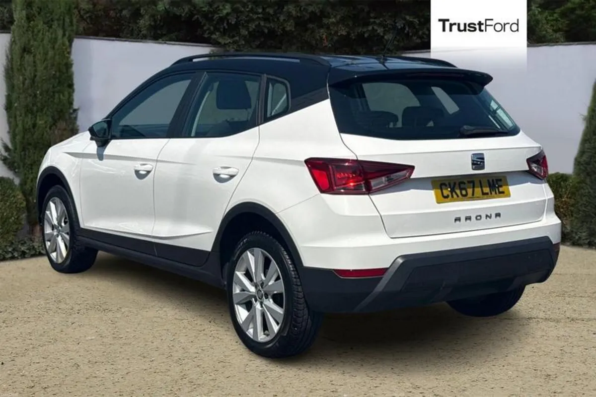 SEAT Arona 1.6 TDI SE SUV 5dr Diesel Manual Euro 6 - Image 2