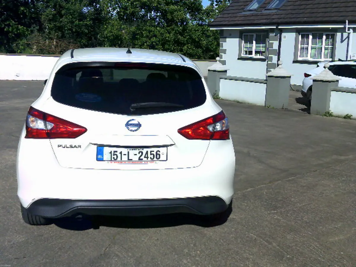 Nissan Pulsar 2015 - Image 2
