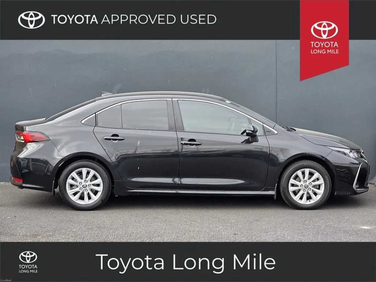 Toyota Corolla 1.8 Hybrid Luna 4dr Leather Seats * - Image 4
