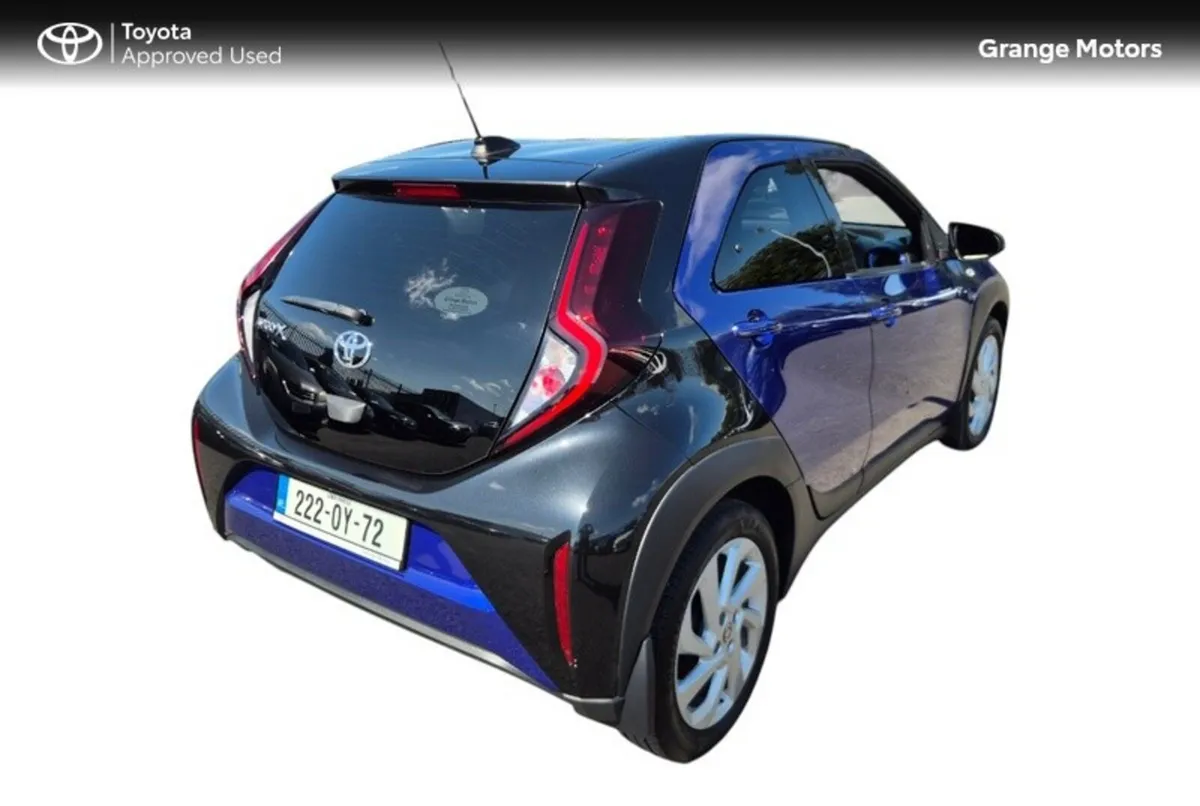 Toyota Aygo X 1.0LTR PETROL DESIGN S-CVT(AUTOMATIC - Image 3