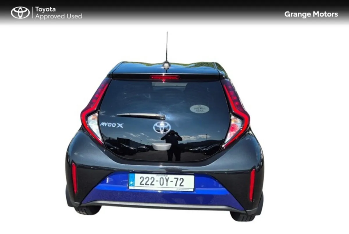 Toyota Aygo X 1.0LTR PETROL DESIGN S-CVT(AUTOMATIC - Image 4