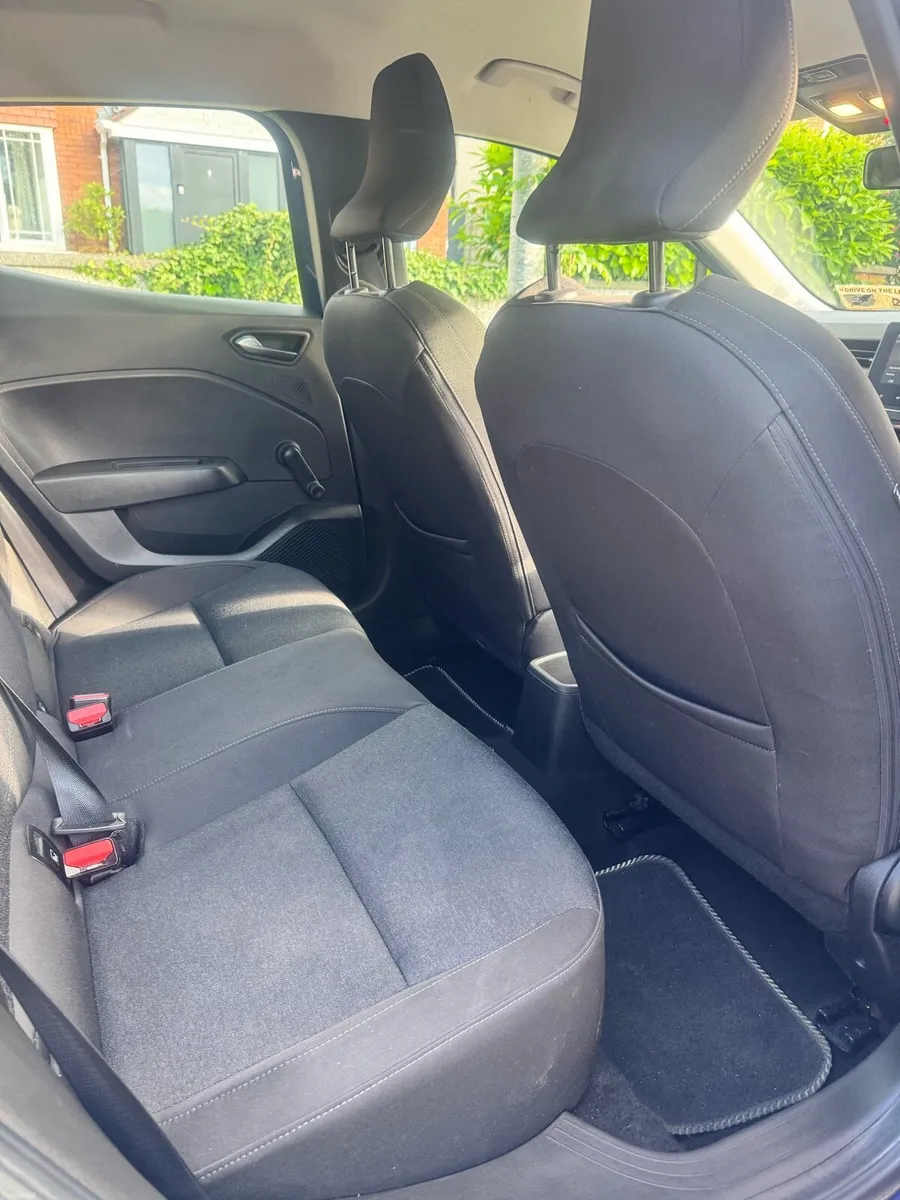 231 Renault Clio - Like new - Irish Car - 1 Owner - Image 6