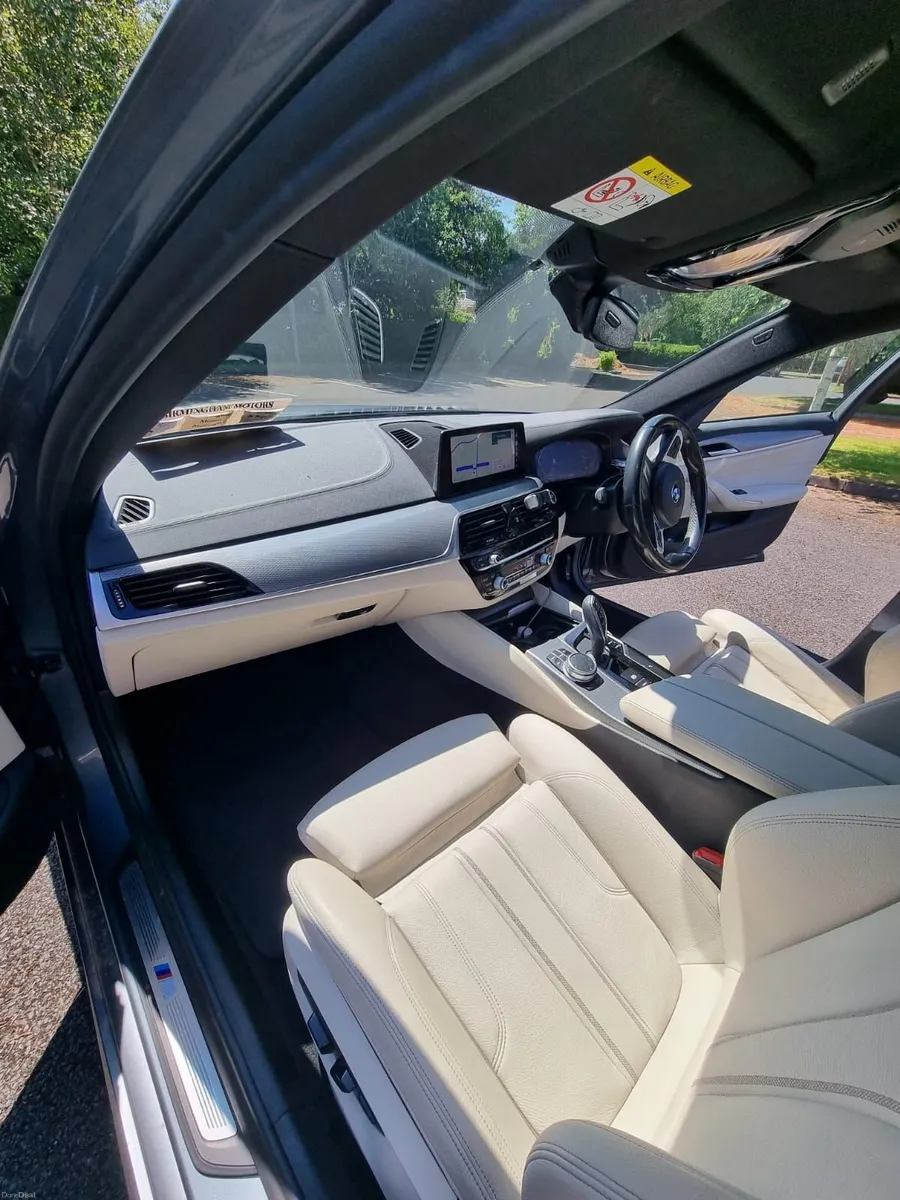 BMW 5-Series 2020 - Image 3