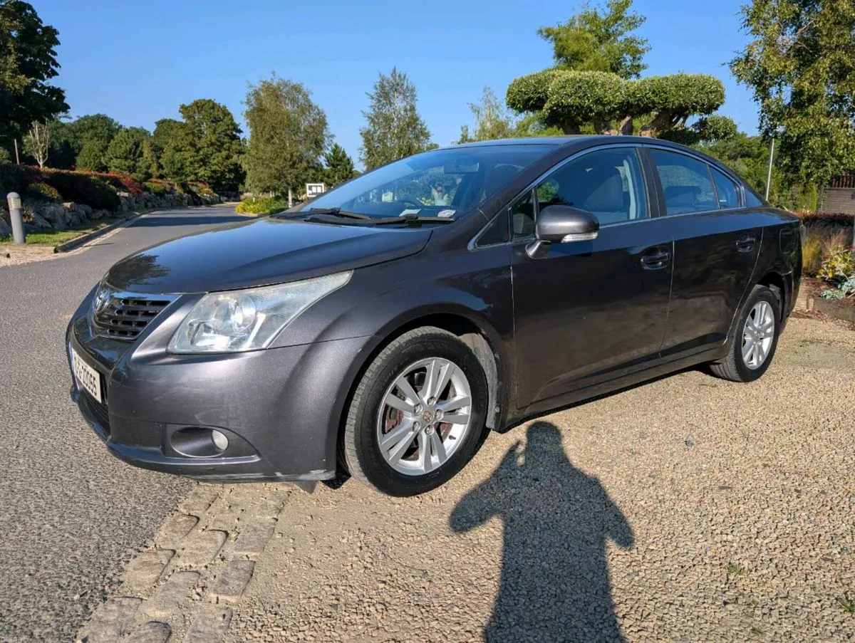 **FOR SALE**TOYOTA AVENSIS 2.0 D4D** - Image 3