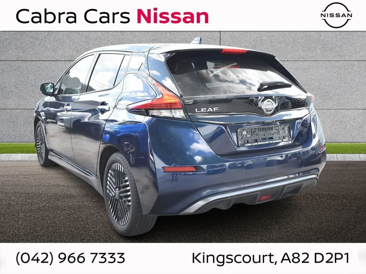 Nissan Leaf 40kWh Tekna Top Spec - Image 4