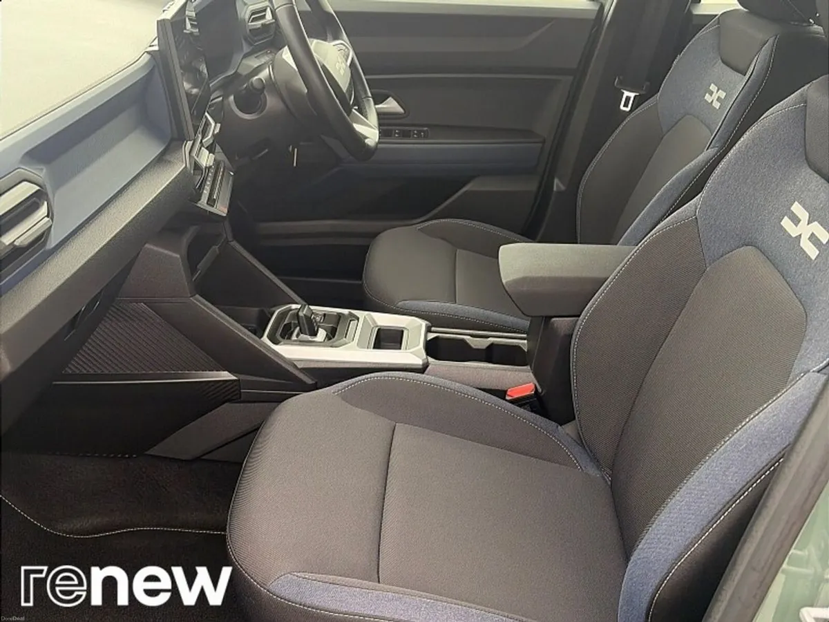 Dacia Duster HEV EXPRESSION 1.6 140 BHP AUTO 5DR * - Image 5