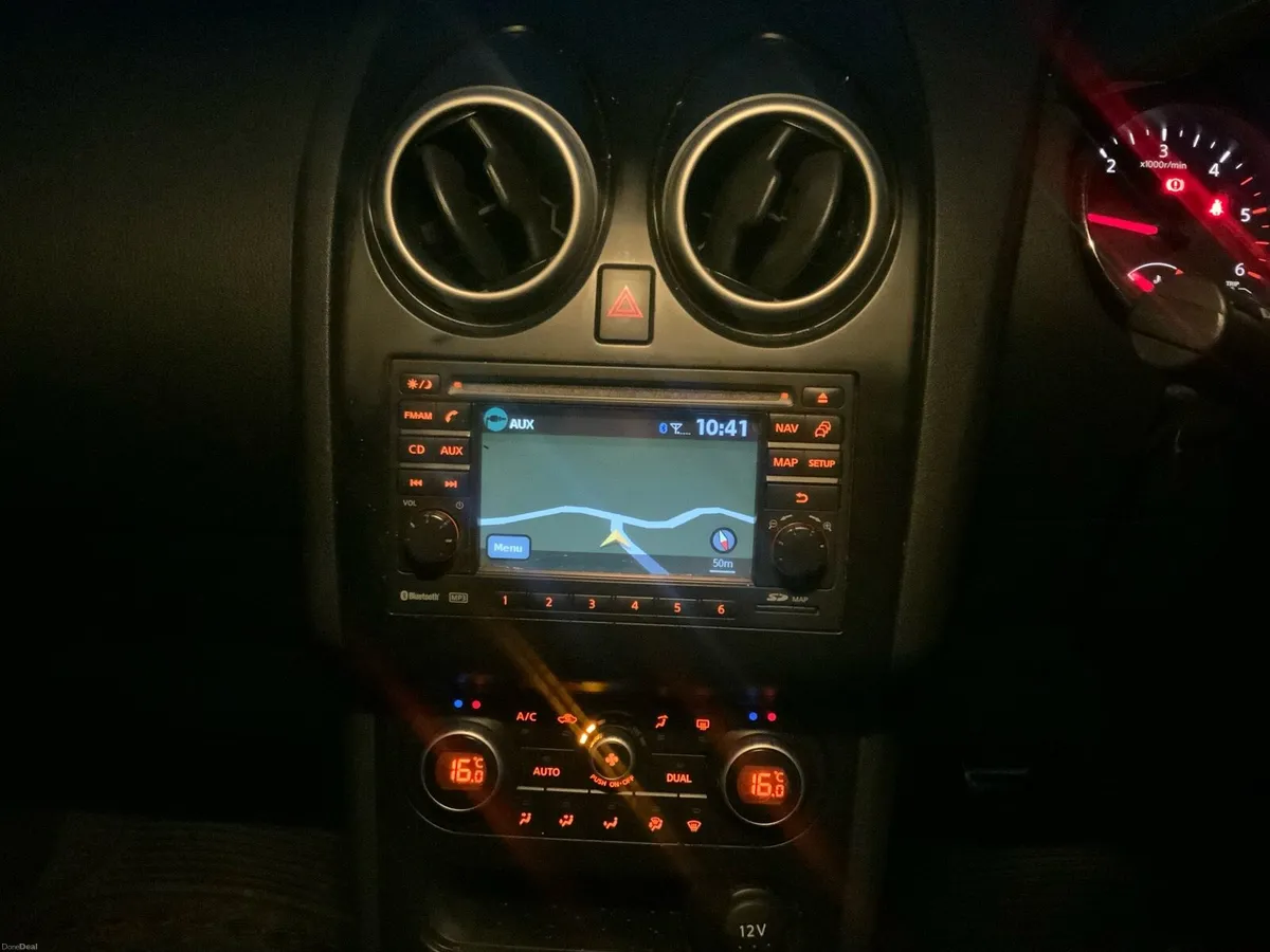 Nissan Qashqai +2 - Image 6