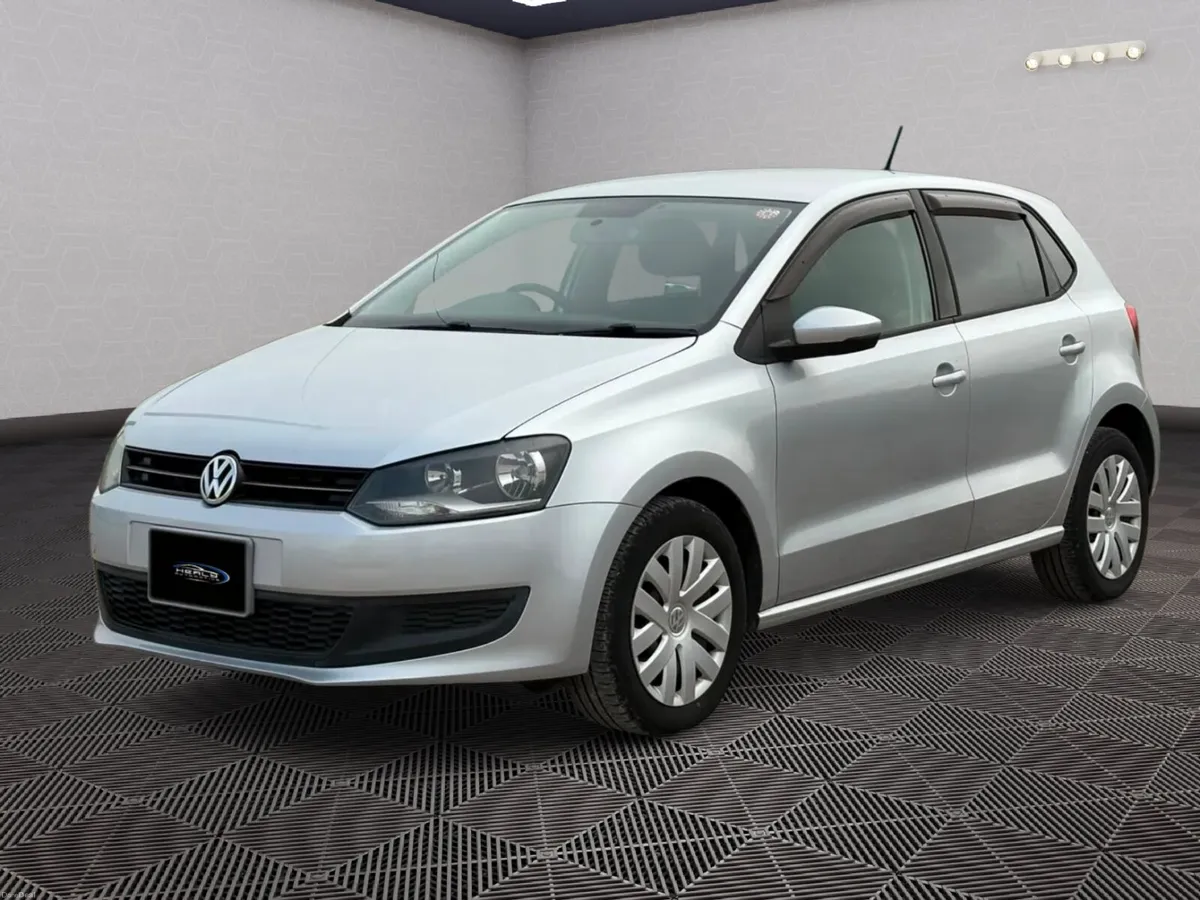 Volkswagen Polo 2013 - Image 2