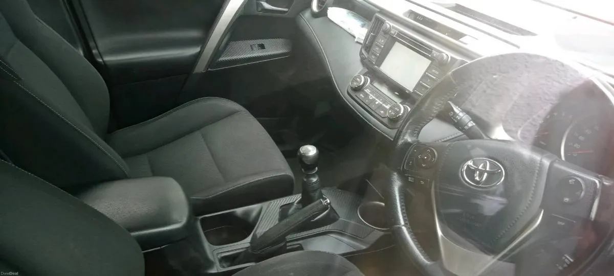 2014 Toyota RAV4   AWD D4D - Image 3