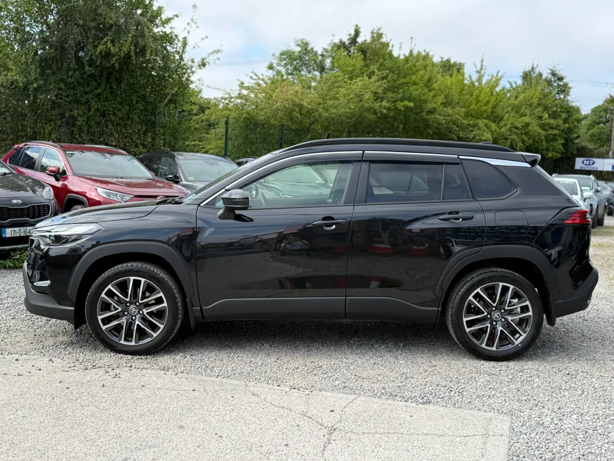 2026 Toyota Corolla Cross 1.8 HYBRID SPORT AUTO - Image 6