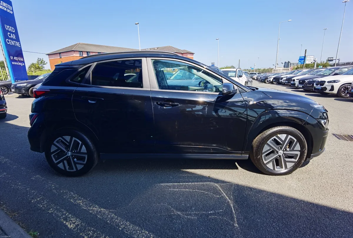 HYUNDAI KONA 64KWH PREMIUM *96.1% BATTERY HEALTH* - Image 4