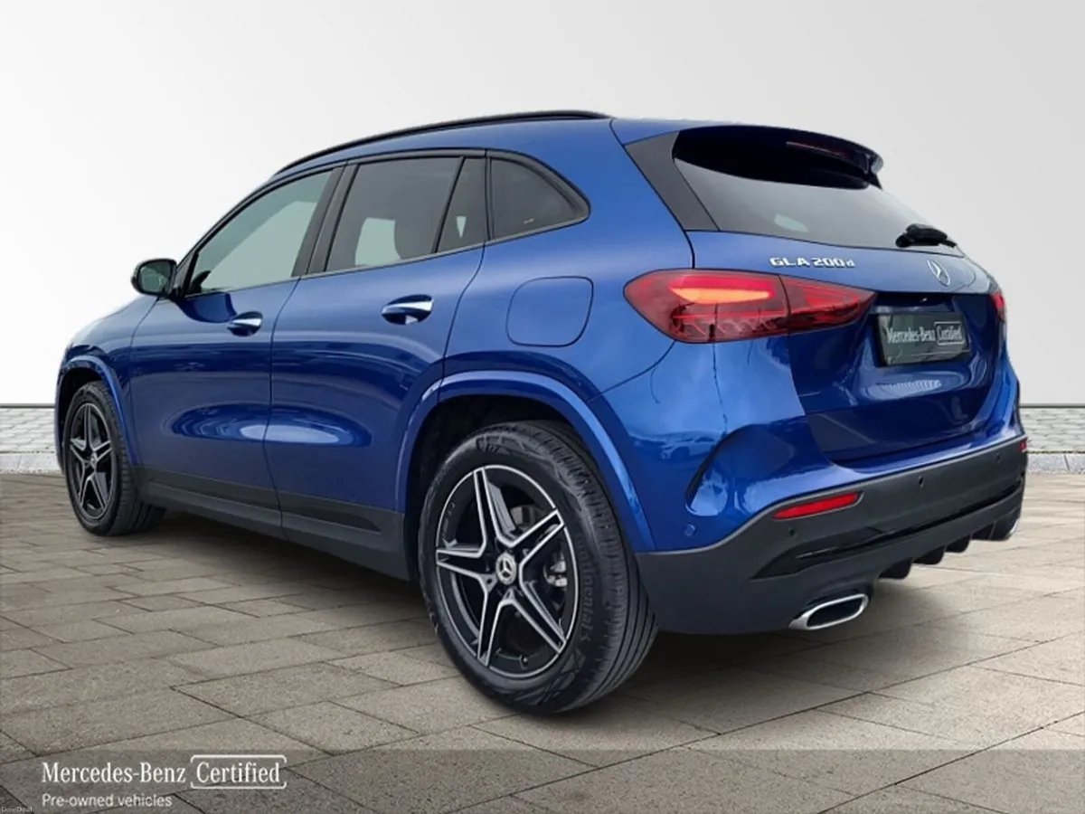 Mercedes-Benz GLA GLA200d AMG LINE 4MATIC AUTO **4 - Image 3
